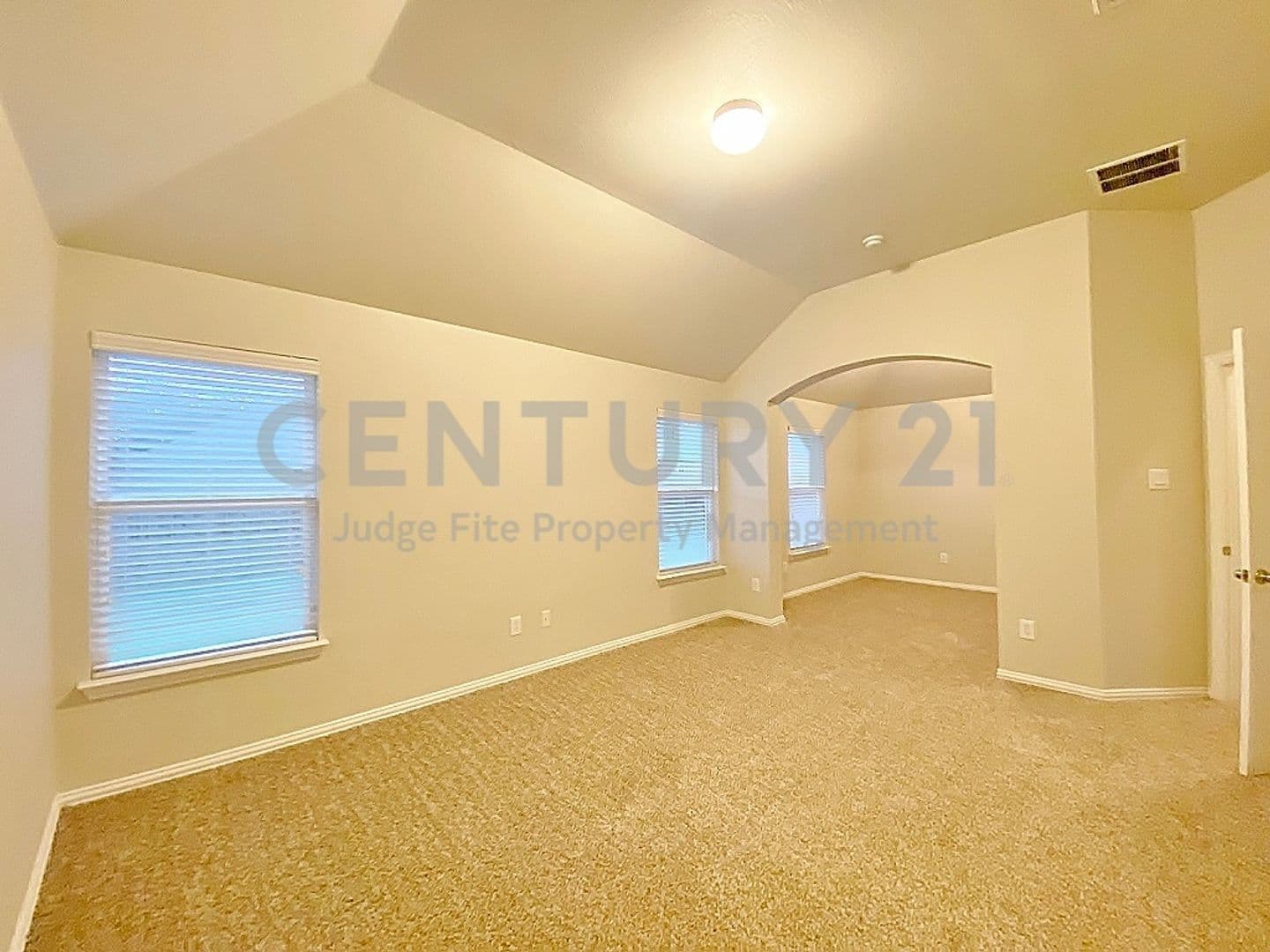 Denton House: 2400 Miranda Place