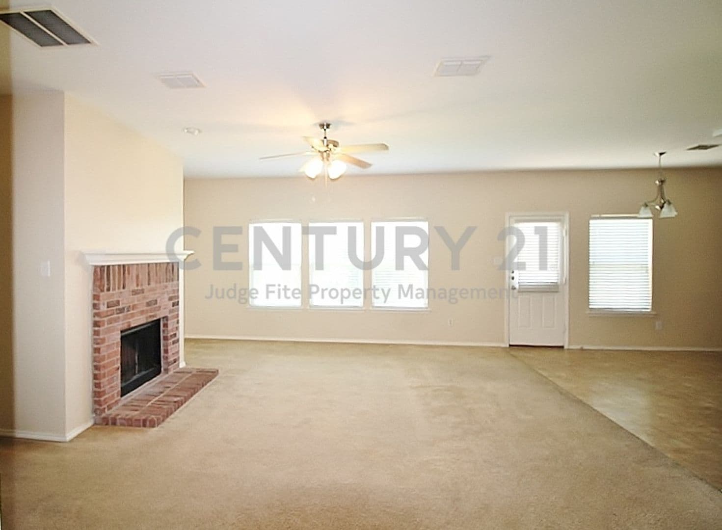 Dallas House: 8420 Ridge Creek Drive