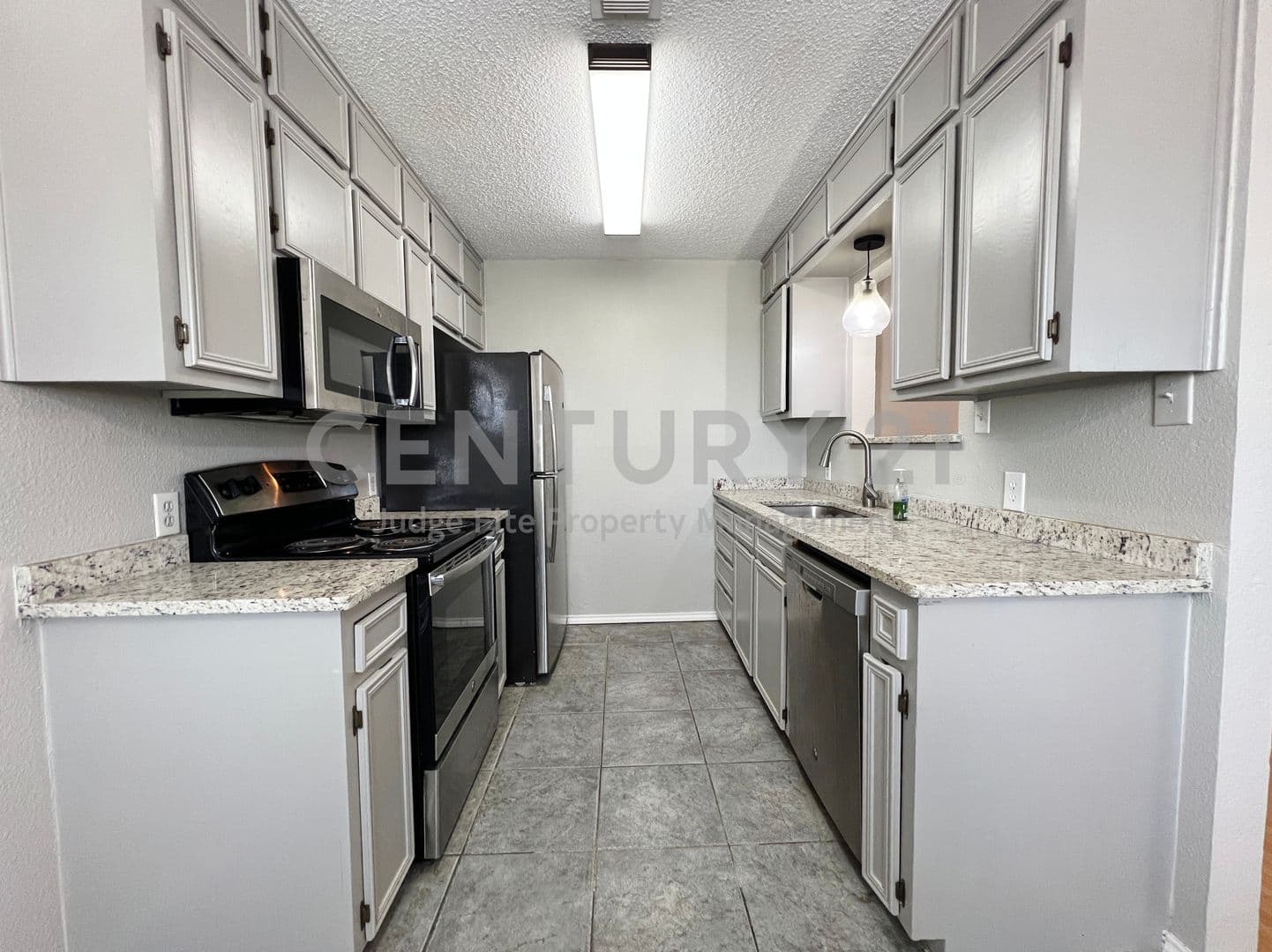 Fort Worth House: 104 Woodie Way Unit C