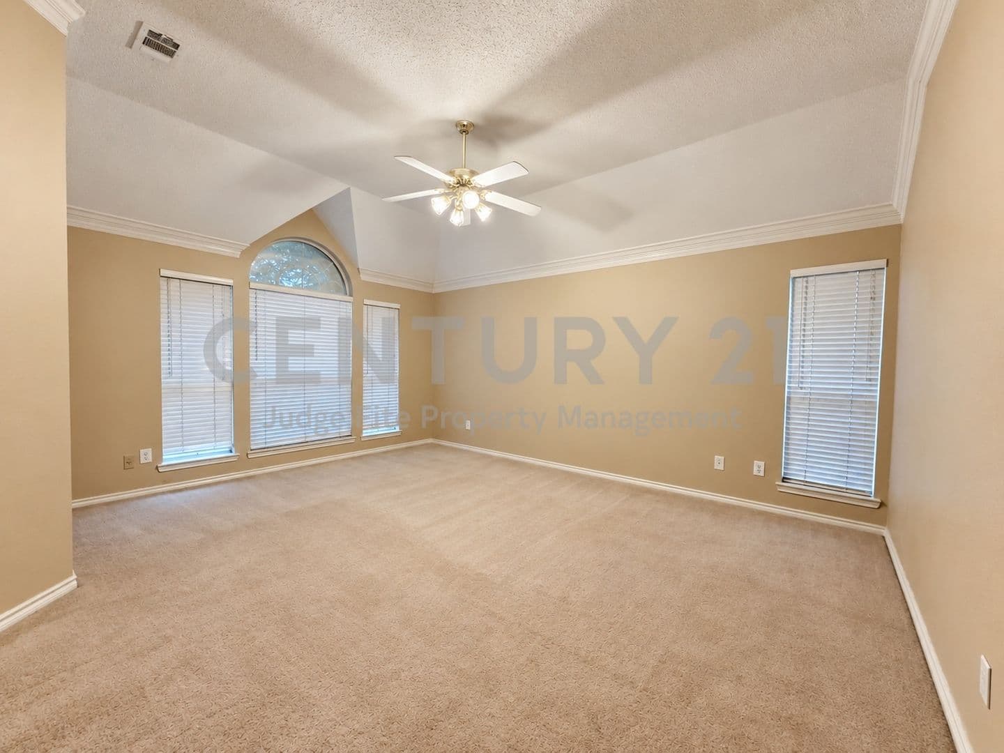 Highland Village House: 2685 Hillside Drive