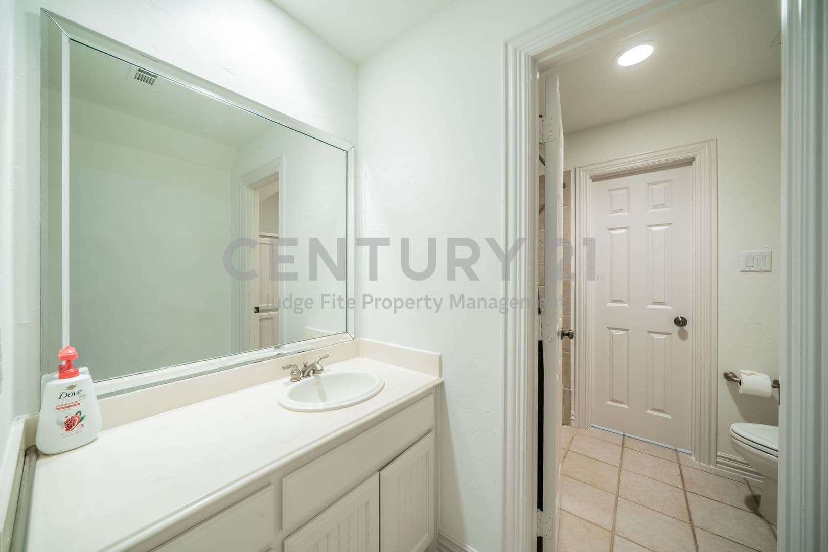 Flower Mound House: 3201 Cedar Ridge Drive