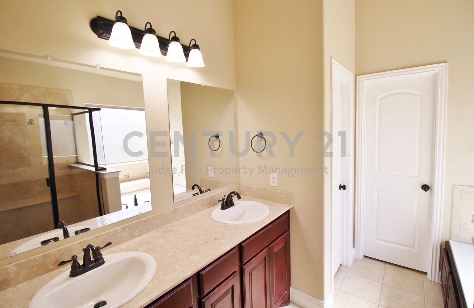 Forney House: 505 Clemson Lane