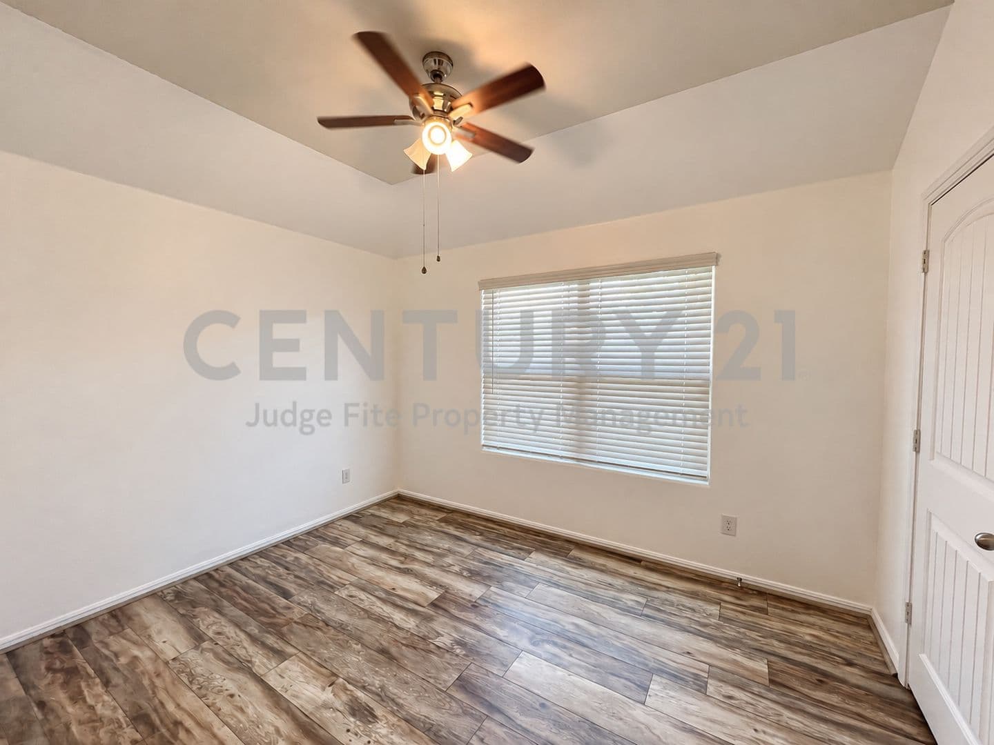 Fort Worth House: 712 Ben Lake Trail