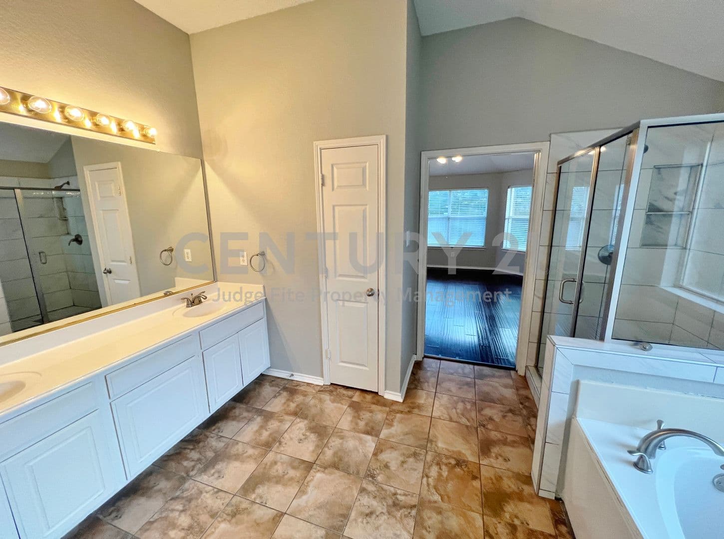 Allen House: 1222 Harvard Lane