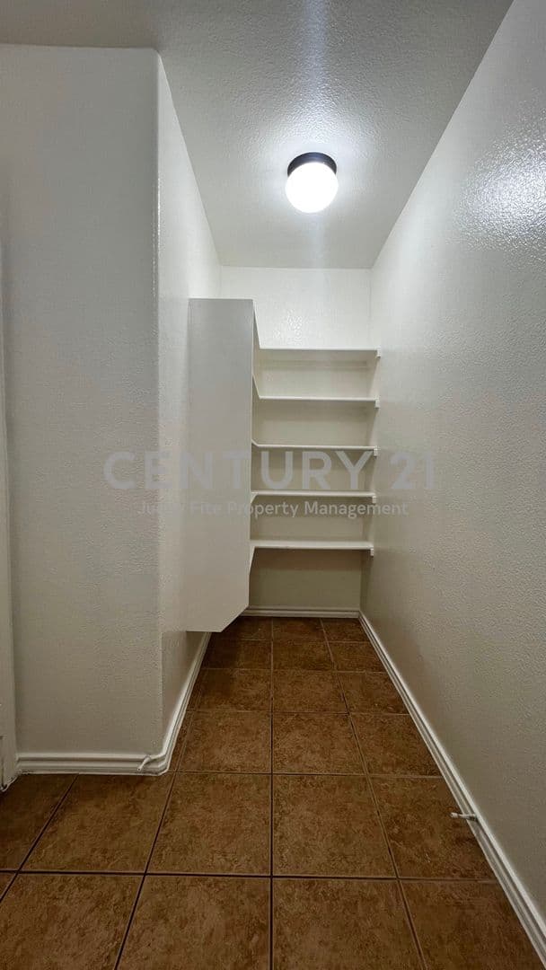 Fort Worth House: 1724 Quails Nest Drive