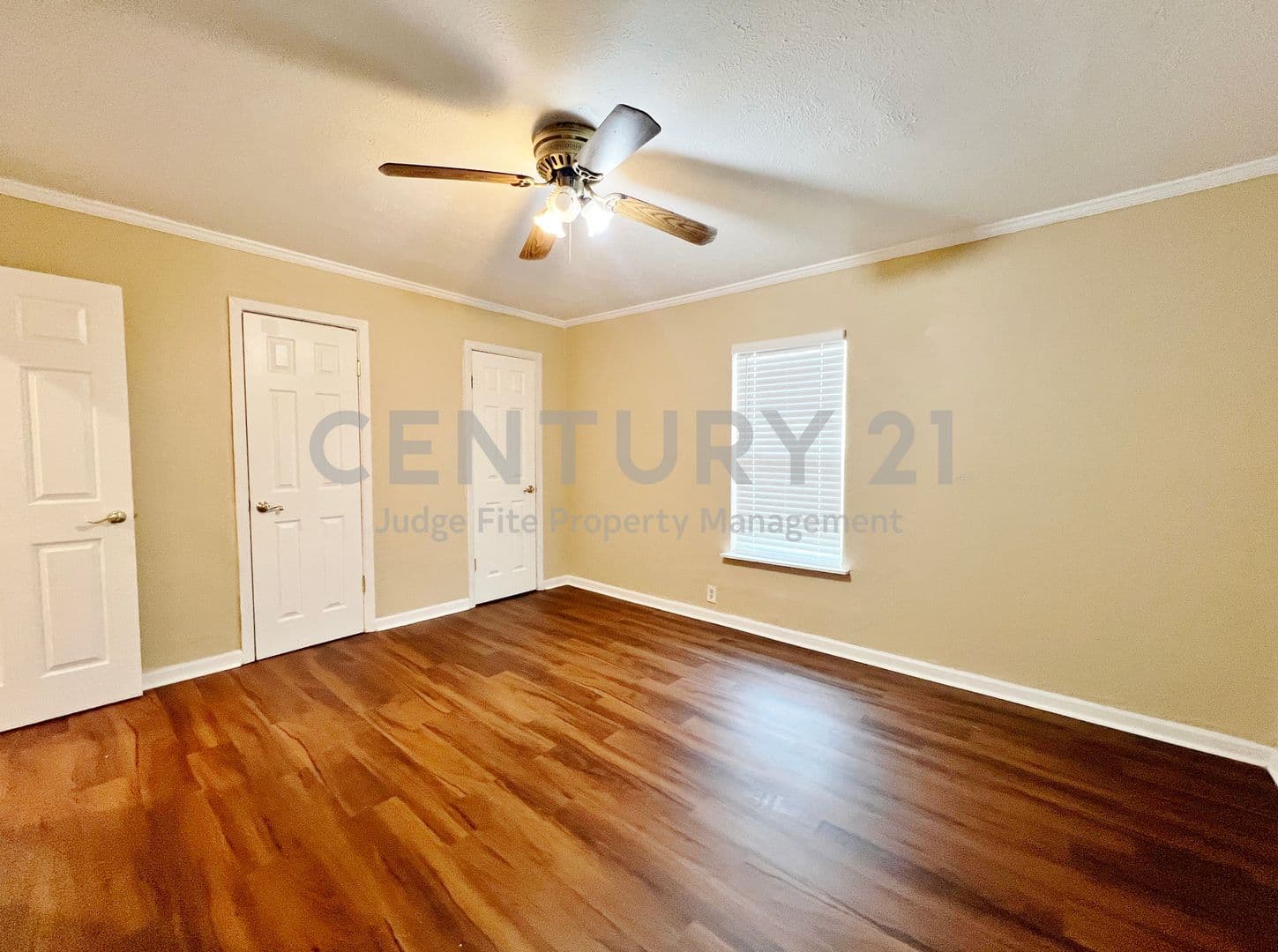 Fort Worth House: 4236 Comanche Street