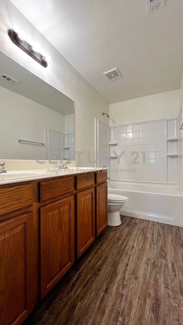 Fort Worth House: 1724 Quails Nest Drive