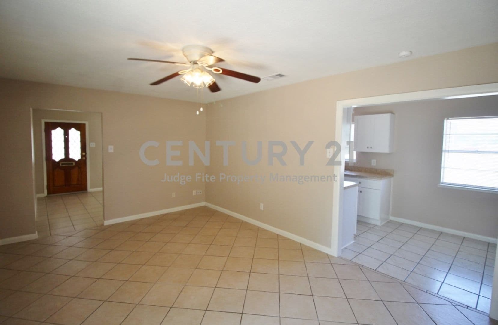 Lancaster House: 821 Rea Avenue