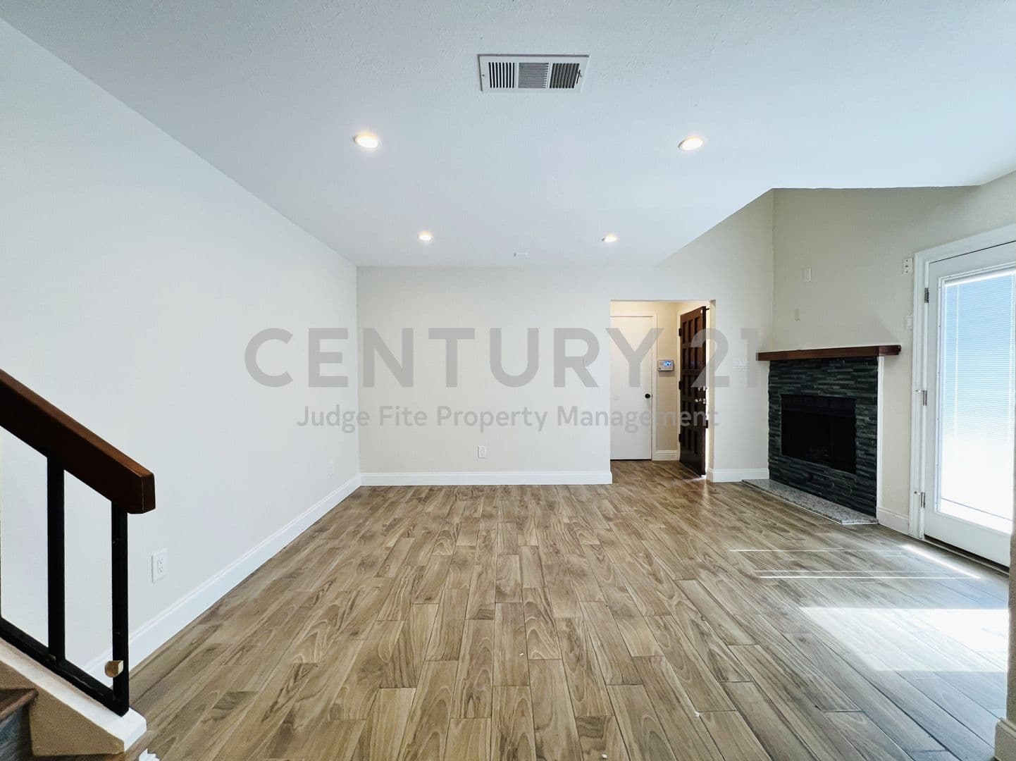 Irving Condo: 4220 Madera Road