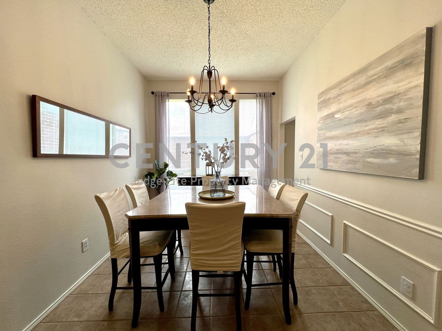 Frisco House: 11413 Huntington Road