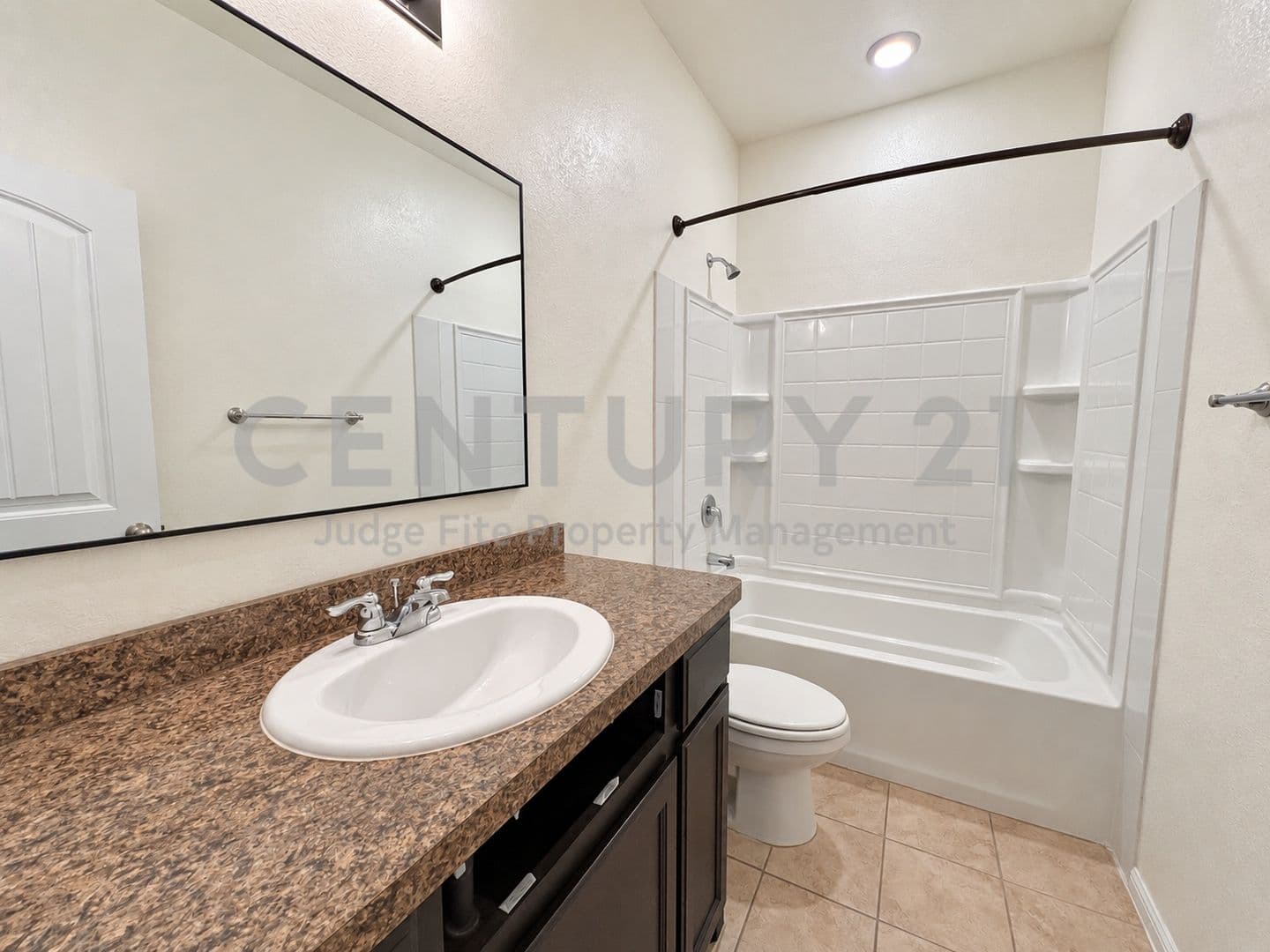 Fort Worth House: 712 Ben Lake Trail