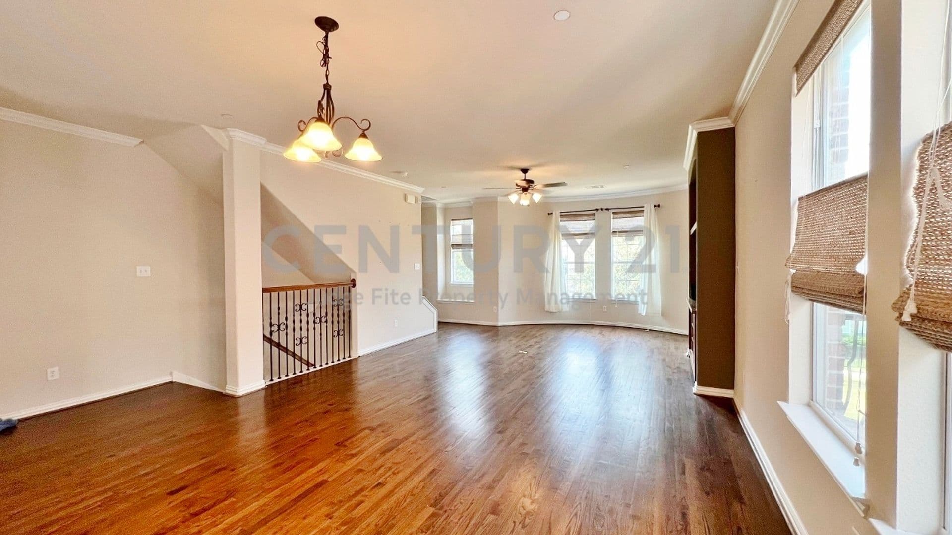 Lewisville Townhome: 2500 Rockbrook Drive Unit 40