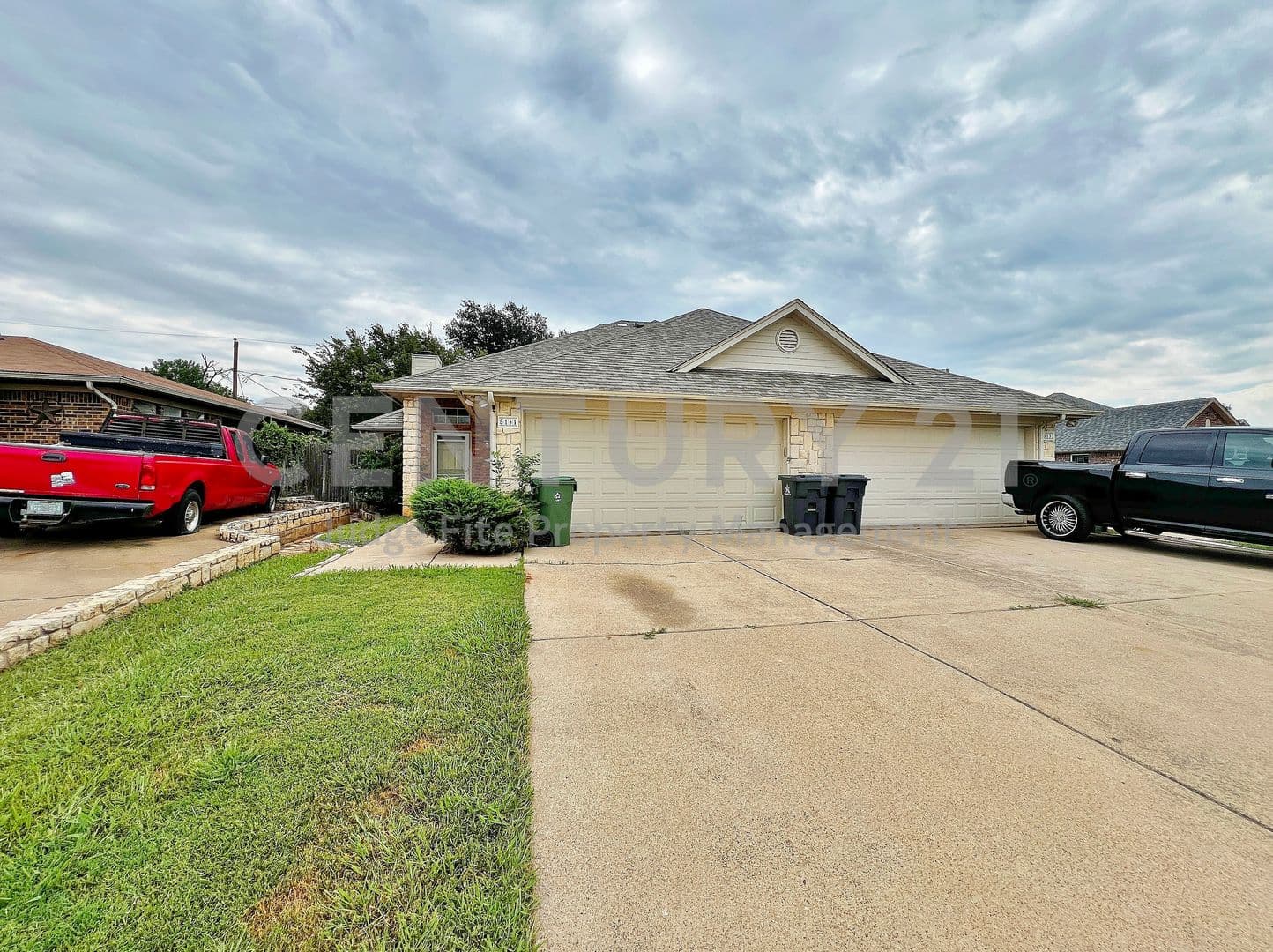 Arlington House: 5131 Trail Dust Lane