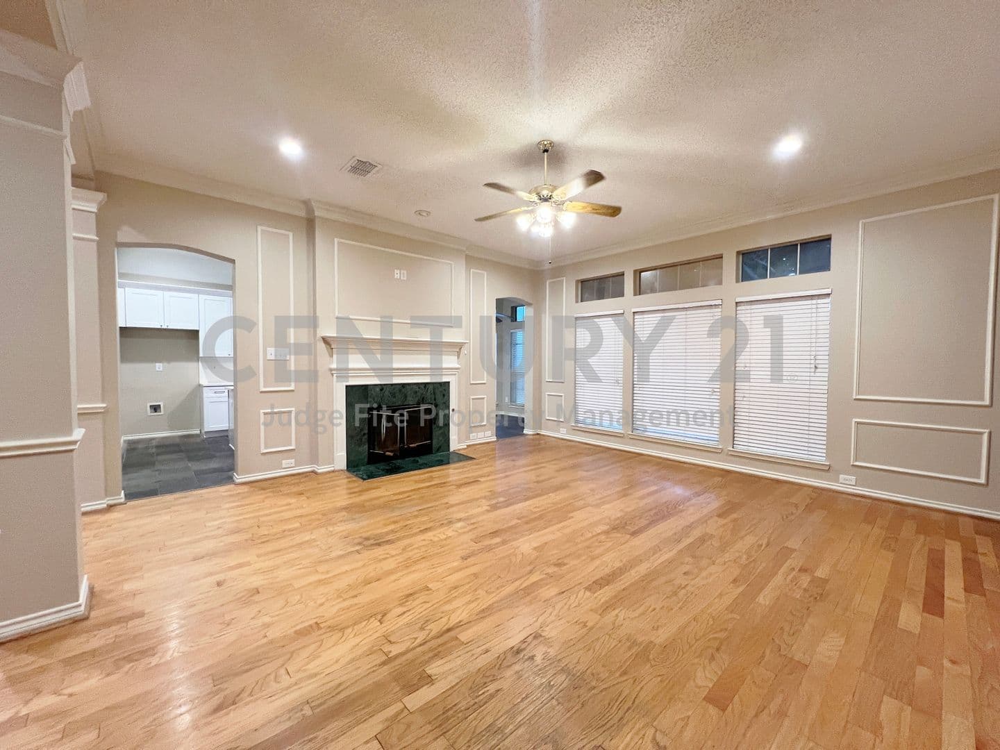 Highland Village House: 2685 Hillside Drive