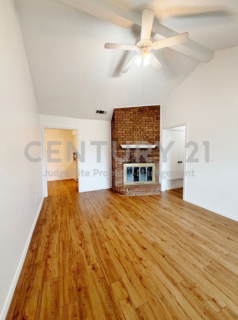 Sachse House: 3914 William Street