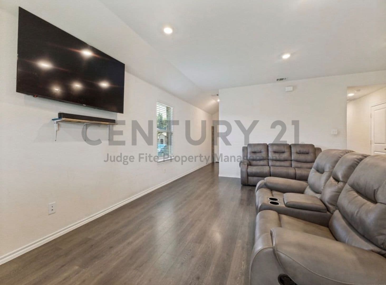 Dallas House: 15127 Athena Drive