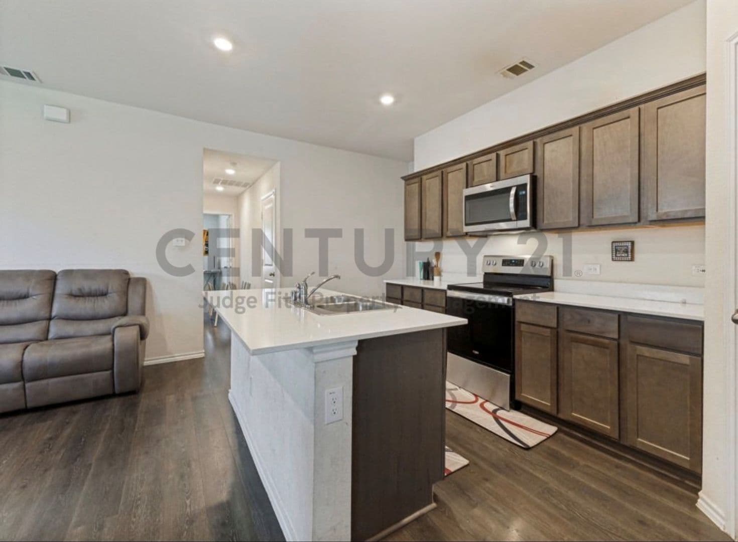 Dallas House: 15127 Athena Drive