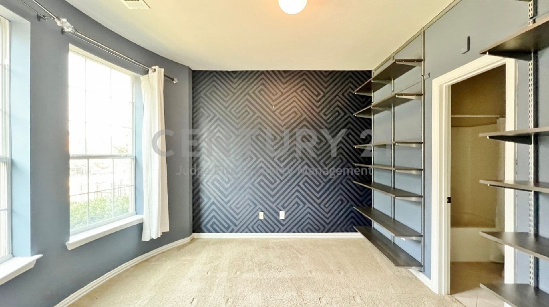 Lewisville Townhome: 2500 Rockbrook Drive Unit 40
