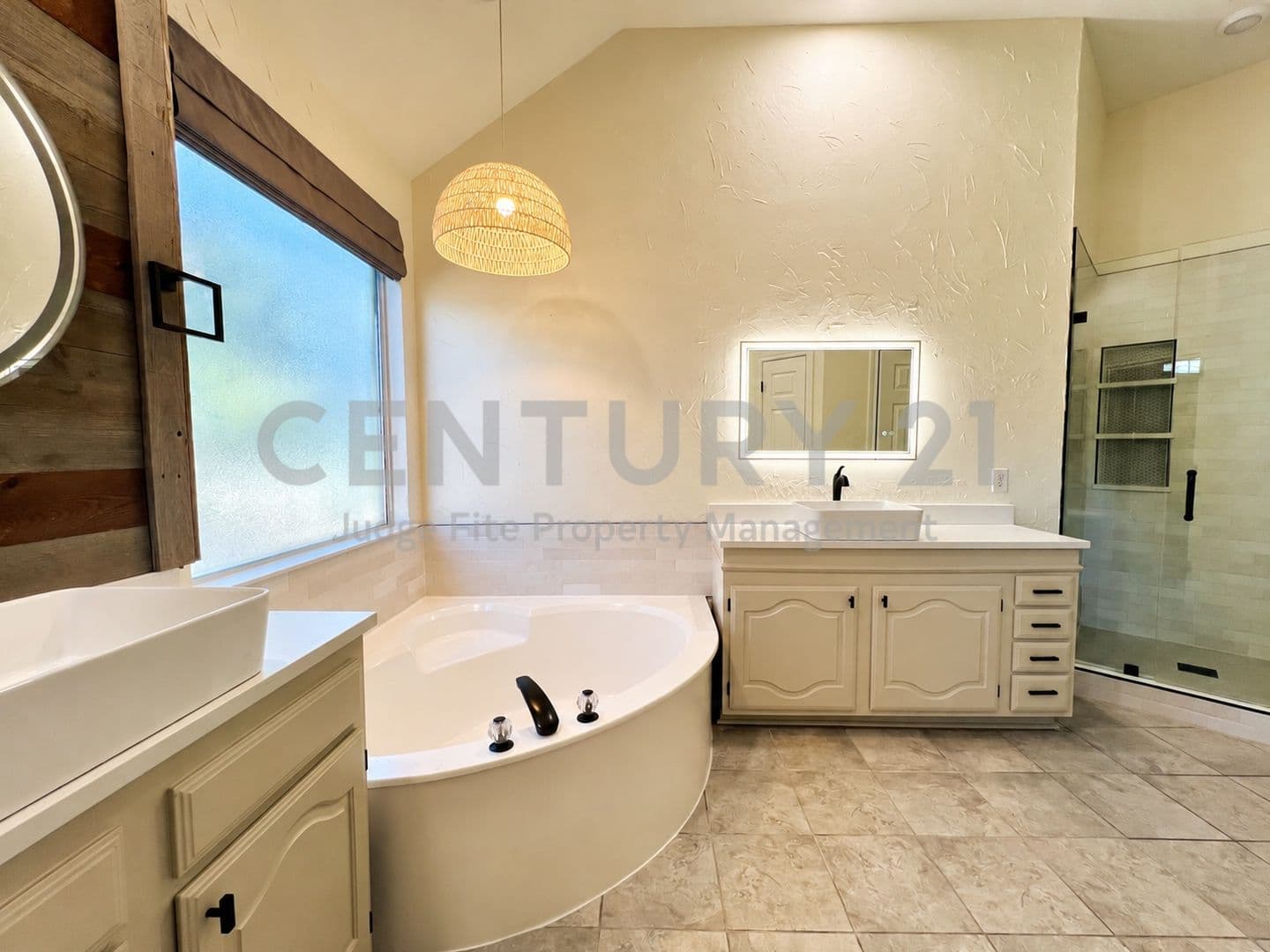 Keller House: 1606 Sarah Brooks Drive