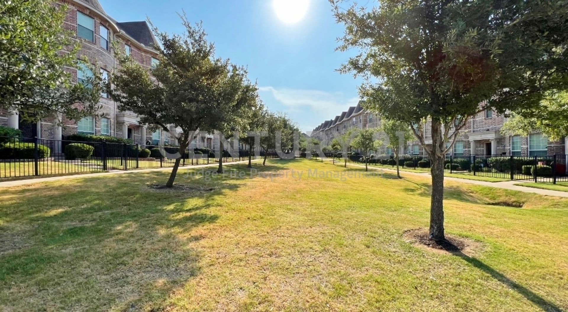 Lewisville Townhome: 2500 Rockbrook Drive Unit 40