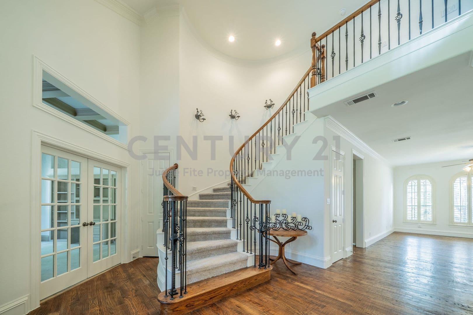 Flower Mound House: 3201 Cedar Ridge Drive