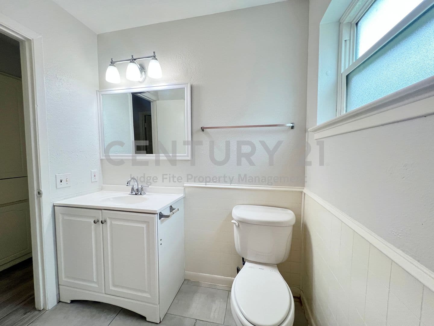 Irving House: 2121 Spanish Trail