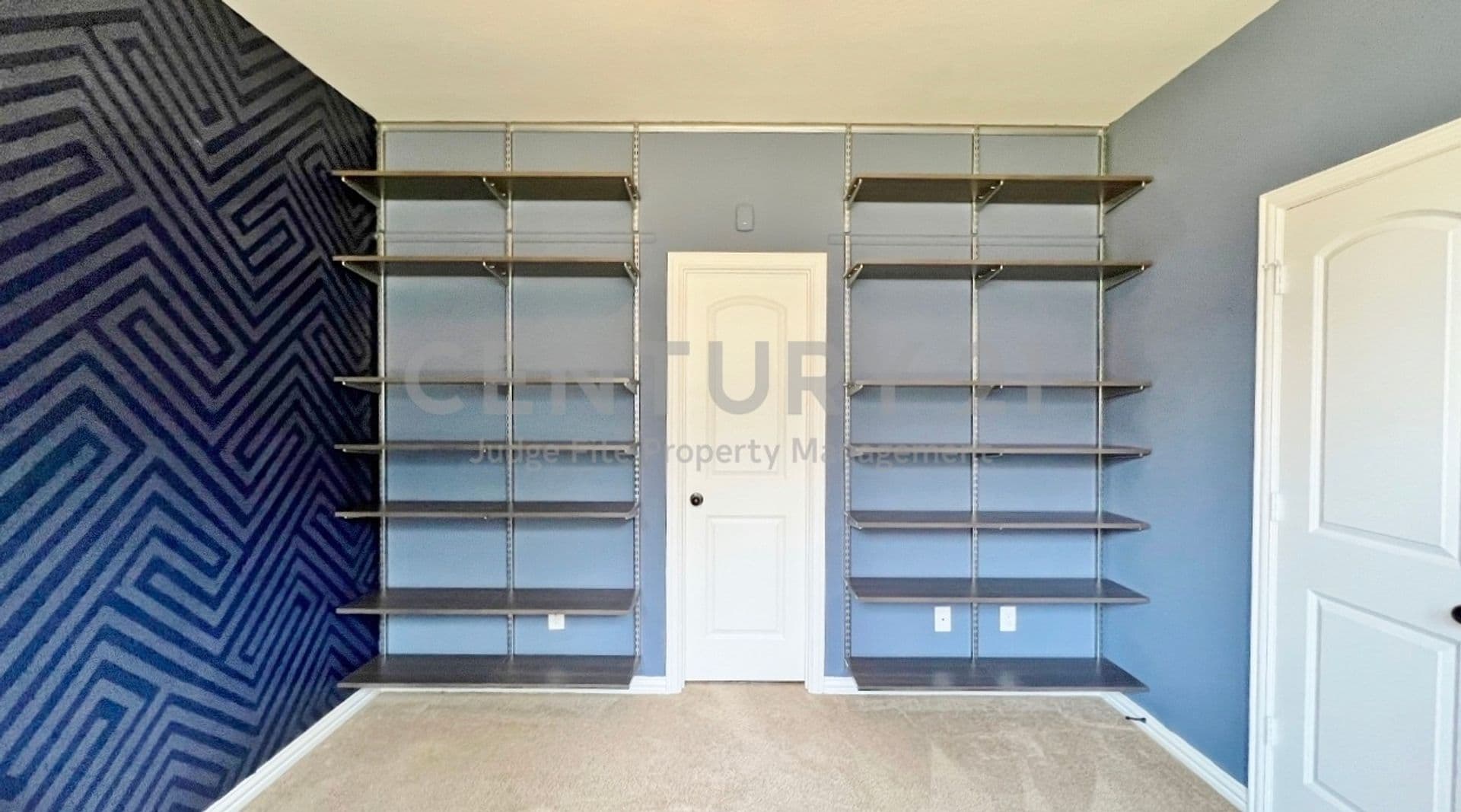 Lewisville Townhome: 2500 Rockbrook Drive Unit 40