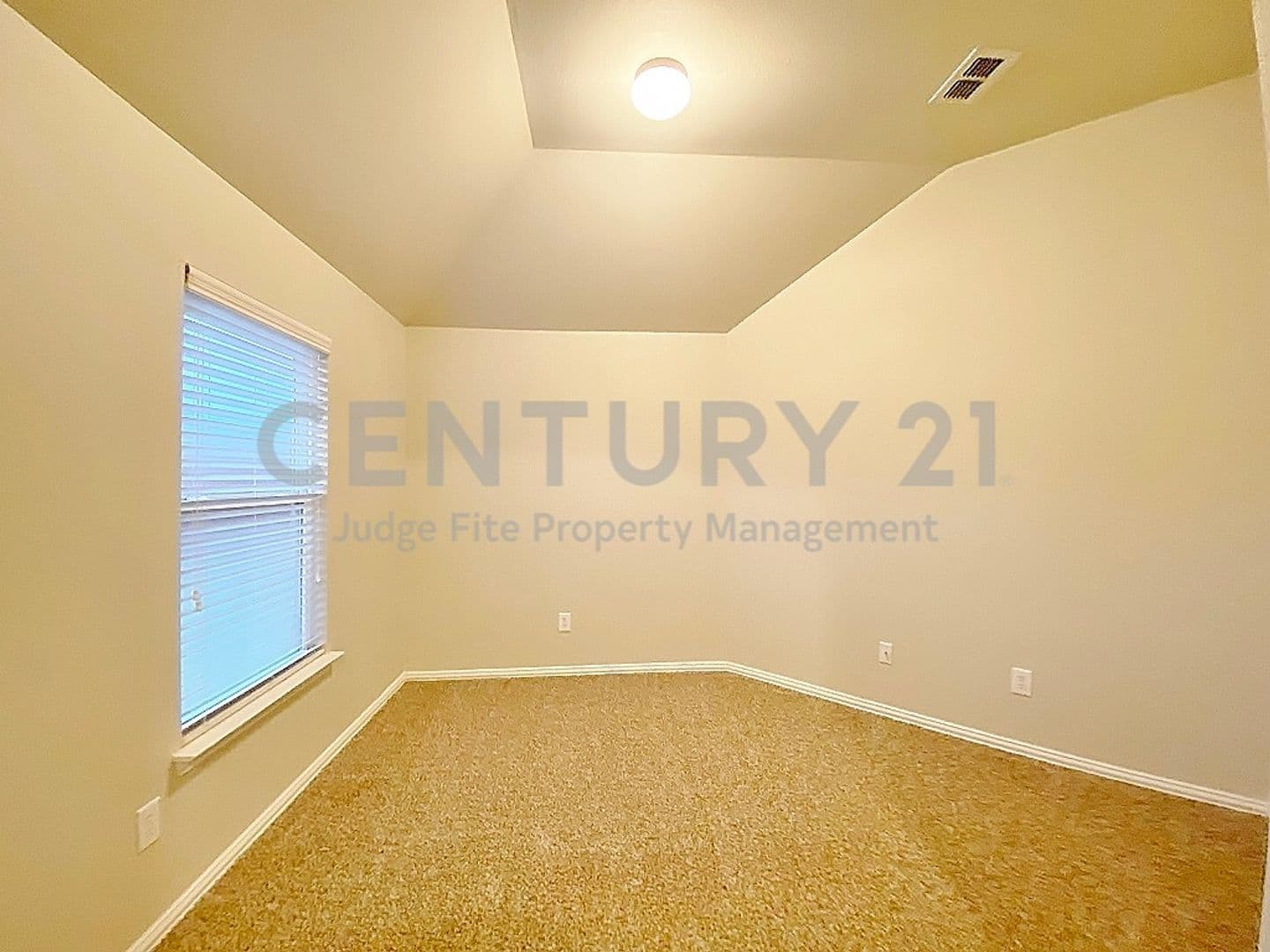 Denton House: 2400 Miranda Place
