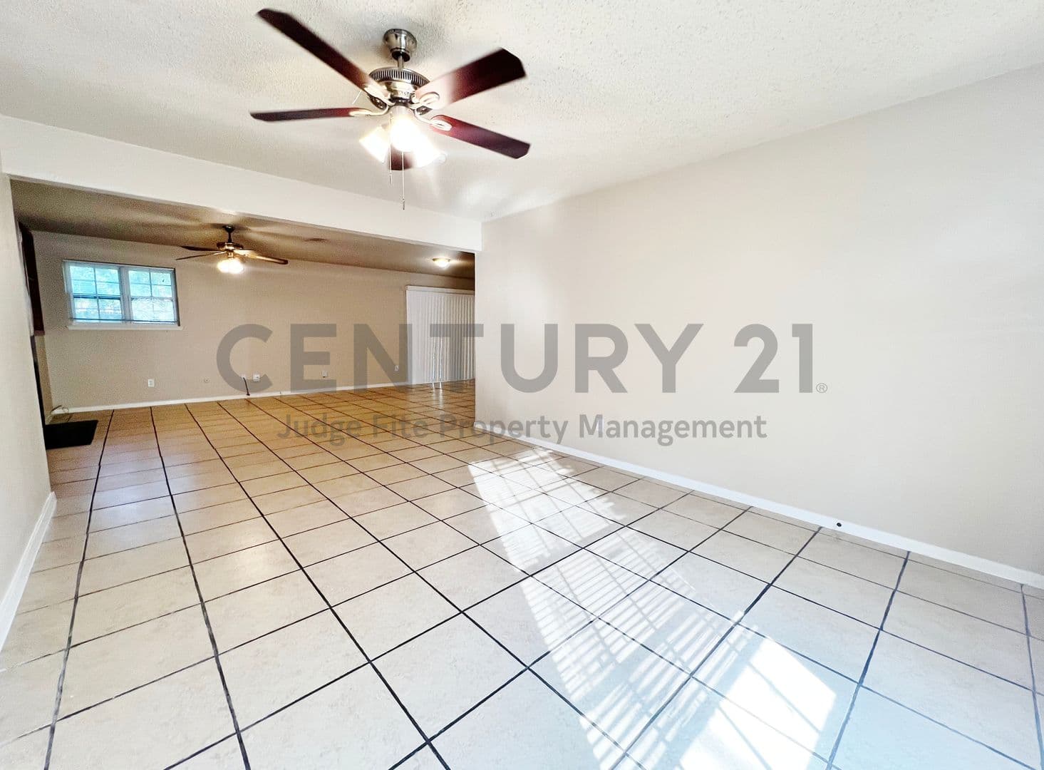 Duncanville House: 219 Rockaway Drive