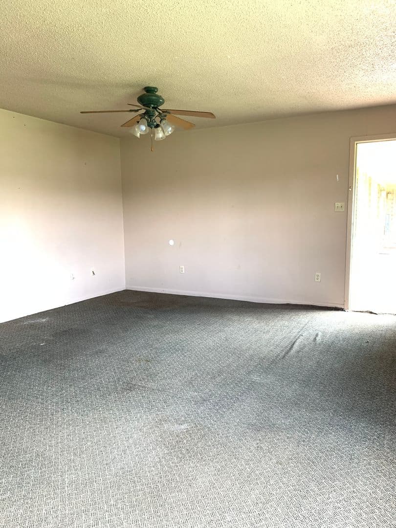 Jonesboro Apartment: 1706 Belt