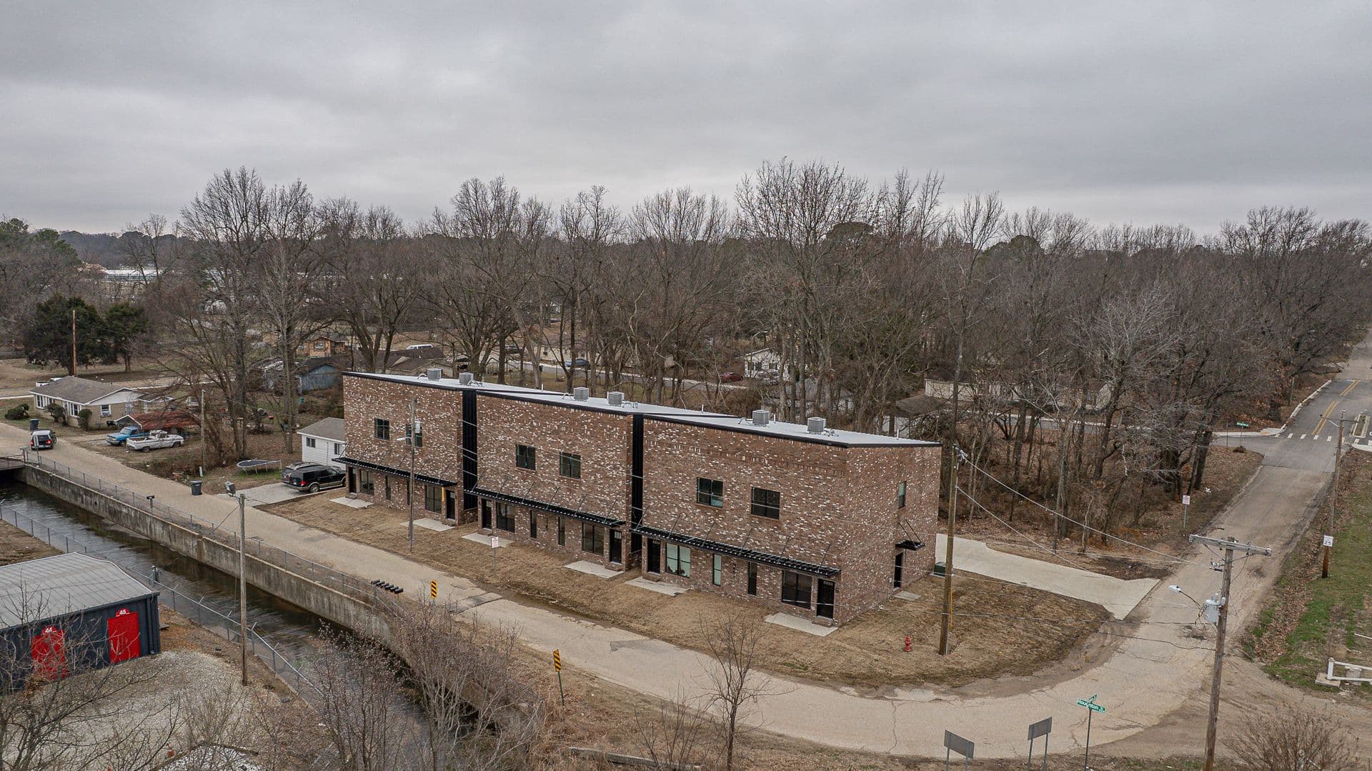 Jonesboro Apartment: 321 Houghton