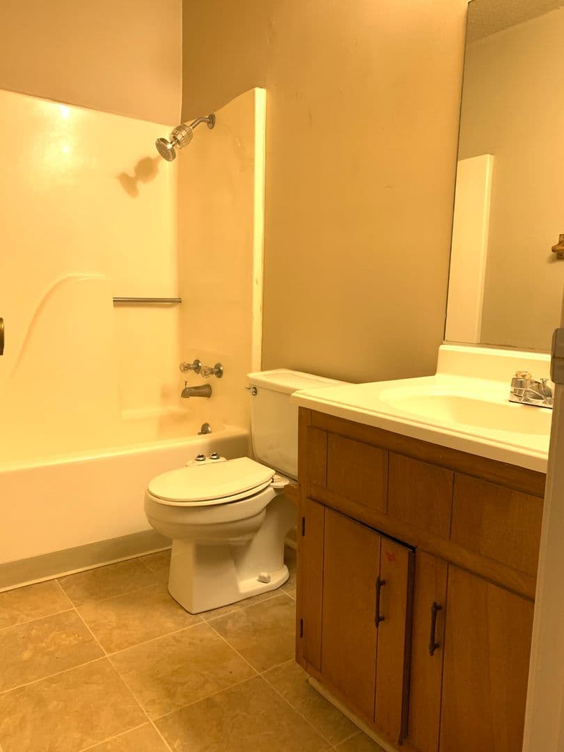 Jonesboro Apartment: 1413 S Church