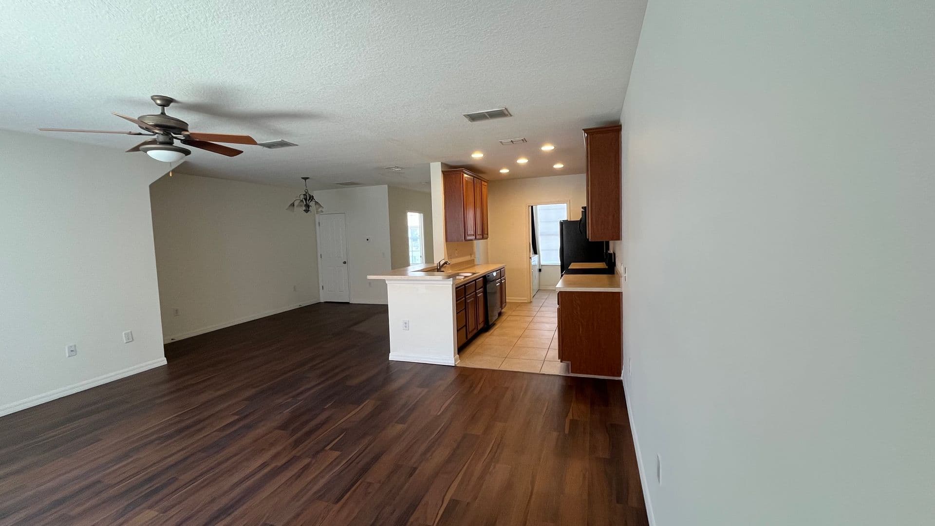 KISSIMMEE House: 3166 RIACHUELO LN - LO