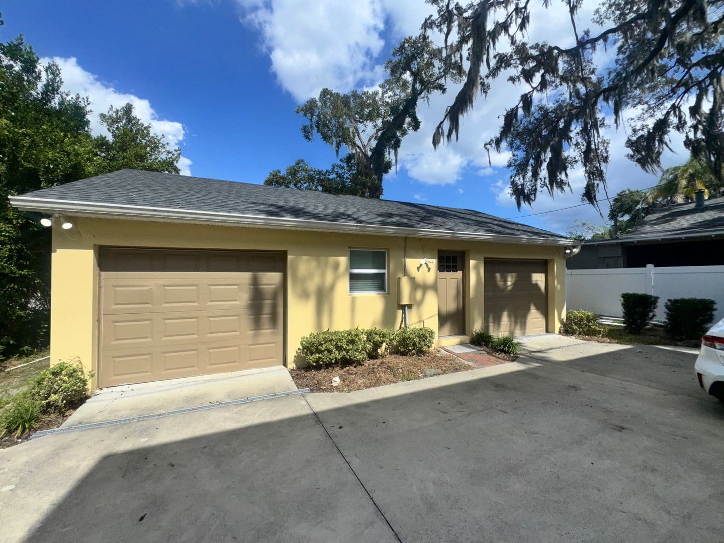 Longwood House: 273 W Warren Ave UNIT-B
