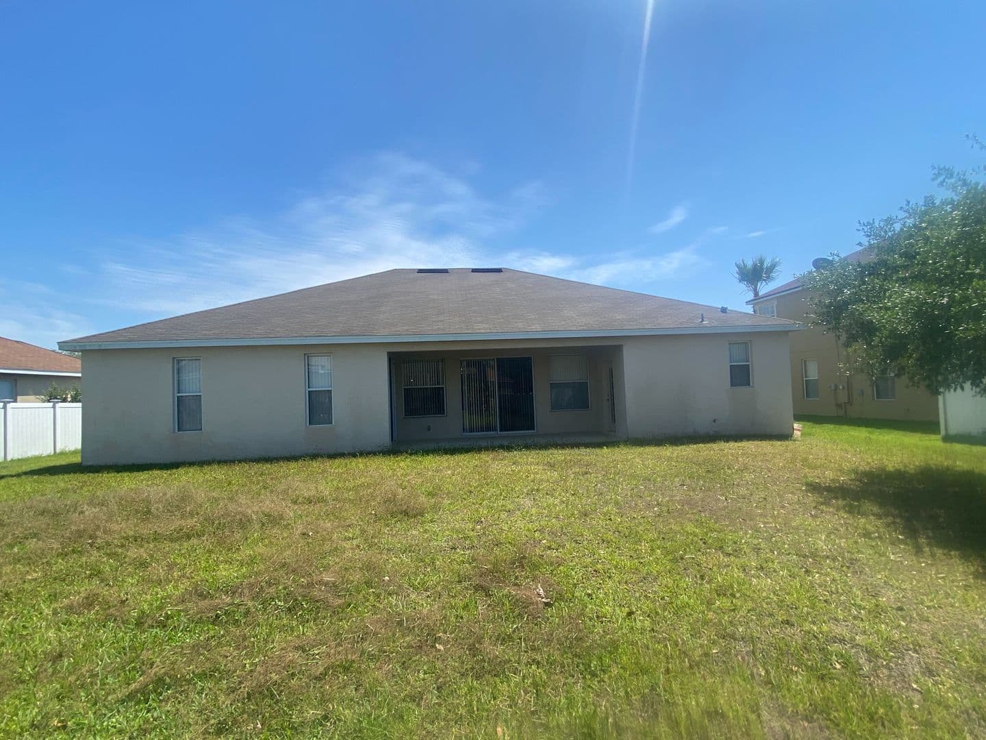 Winter Garden House: 1239 Dunbrooke St