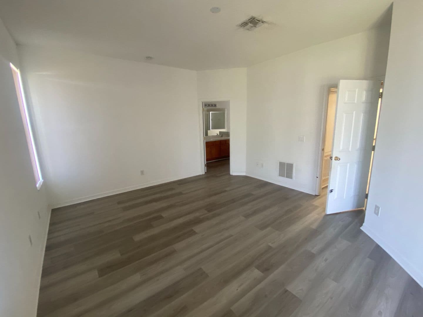 Winter Garden House: 1239 Dunbrooke St
