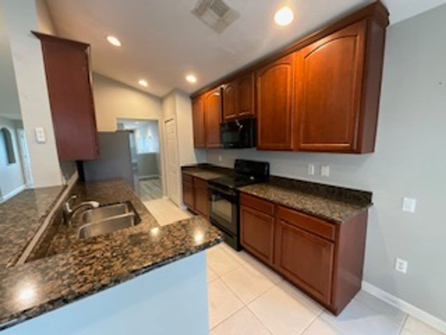 SANFORD House: 5251 MAXON TERRACE