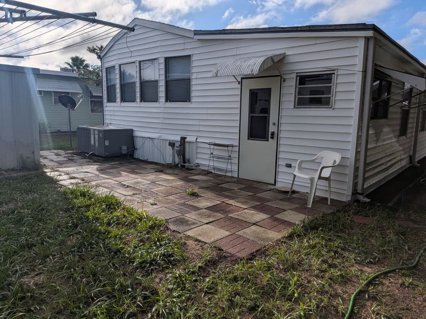 Davenport House: 456 Center Crest Blvd