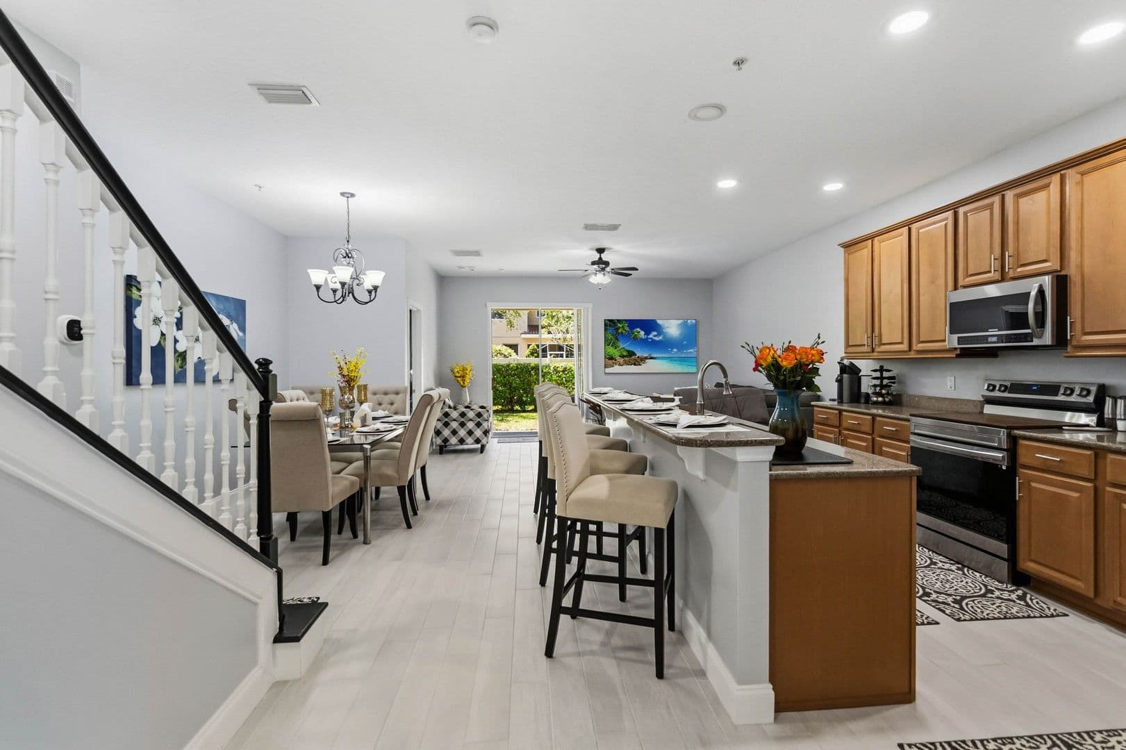 OCOEE House: 2107 VELVET LEAF DRIVE- LO