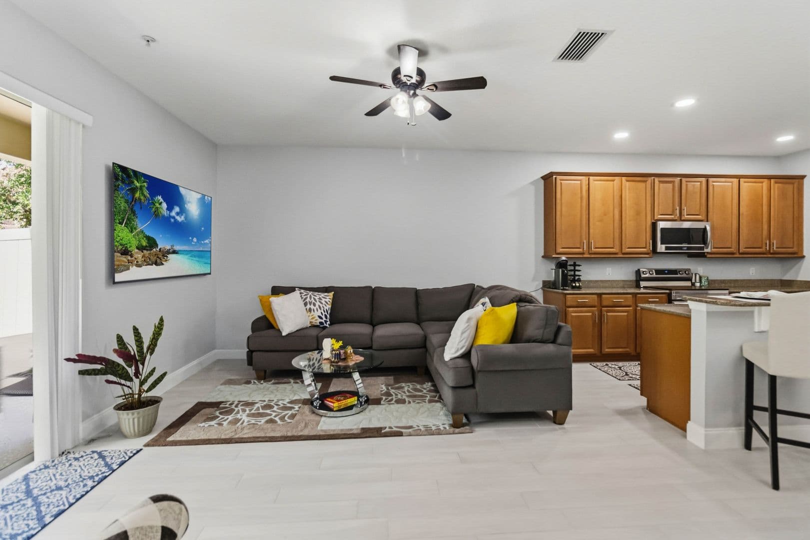 OCOEE House: 2107 VELVET LEAF DRIVE- LO