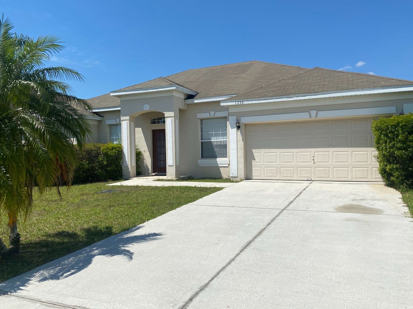 Winter Garden House: 1239 Dunbrooke St
