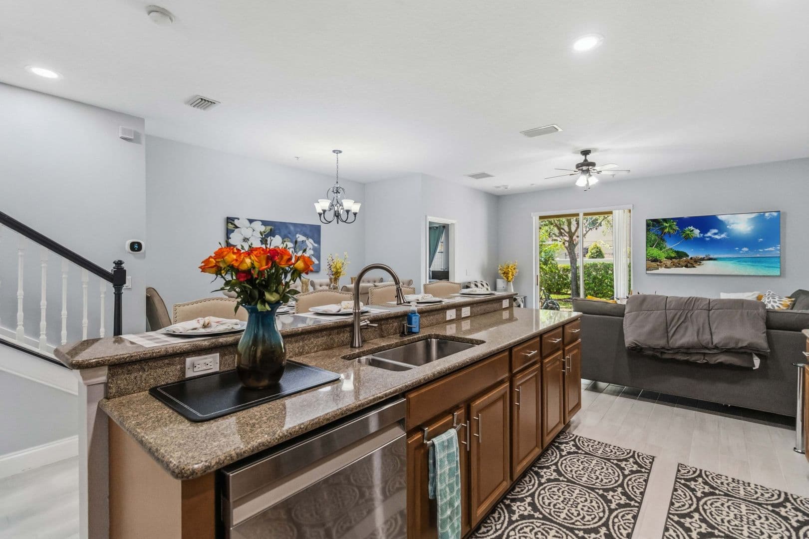 OCOEE House: 2107 VELVET LEAF DRIVE- LO