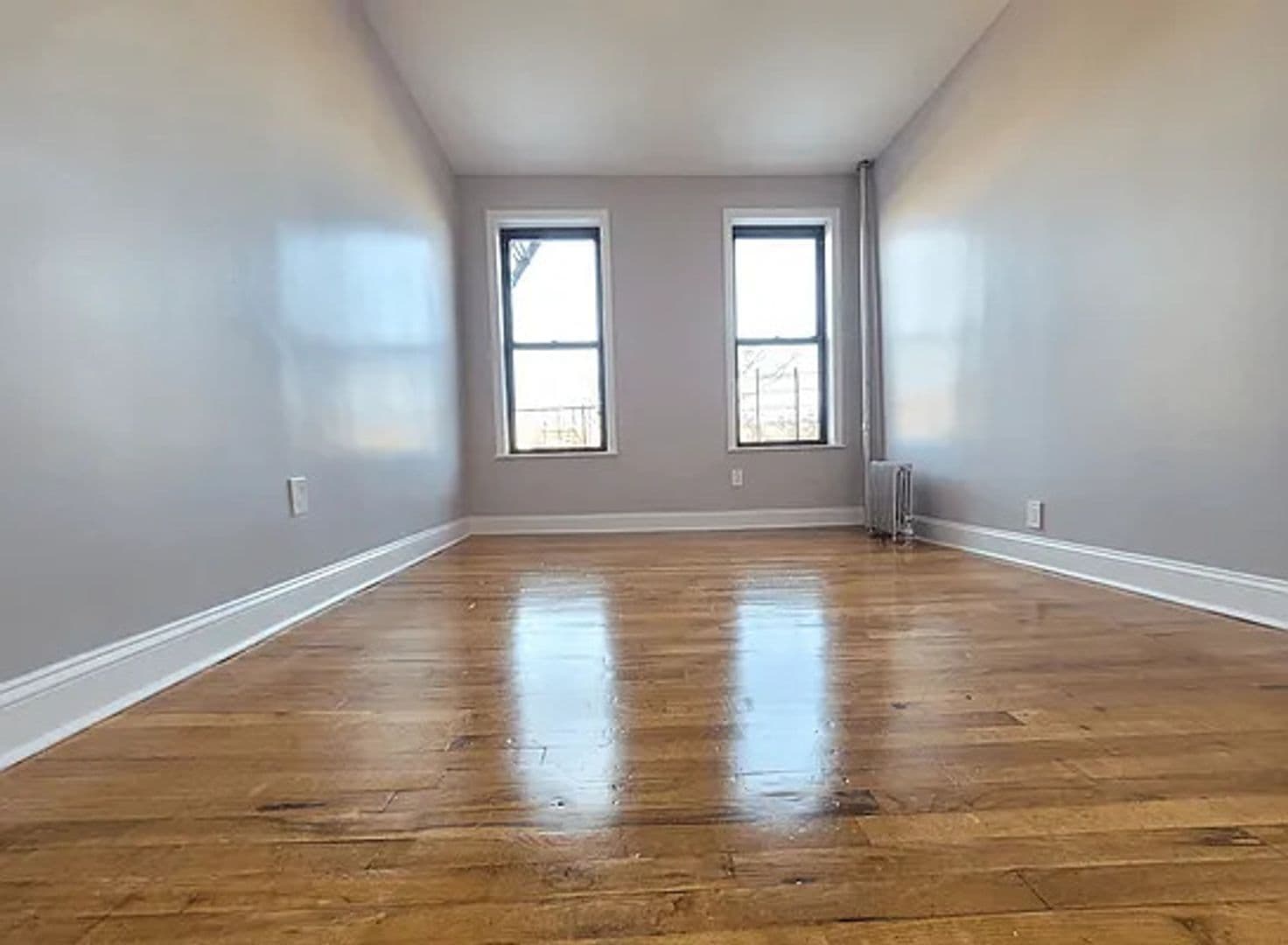 New York Apartment: 246 - 248 Wadsworth Ave