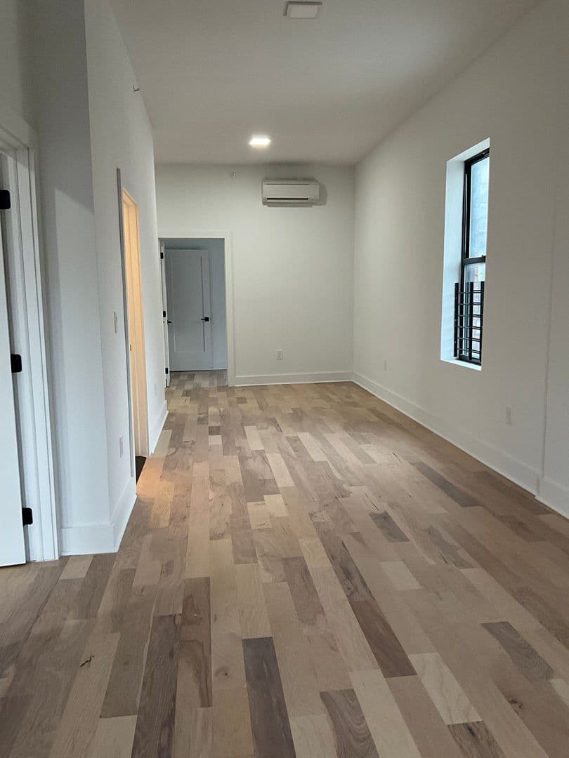 Yonkers Apartment: 23 N Broadway