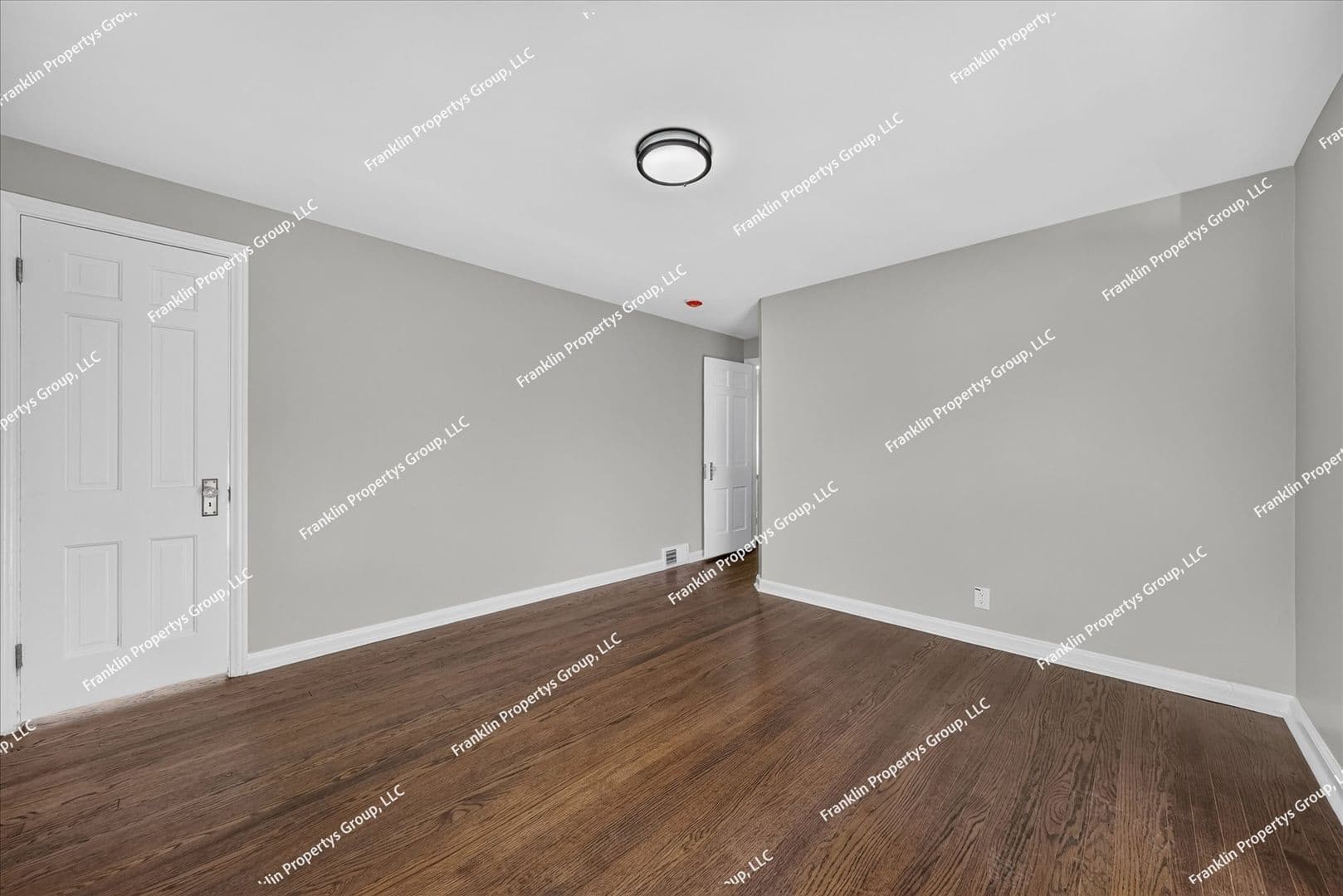 Detroit House: 19467 Pinehurst