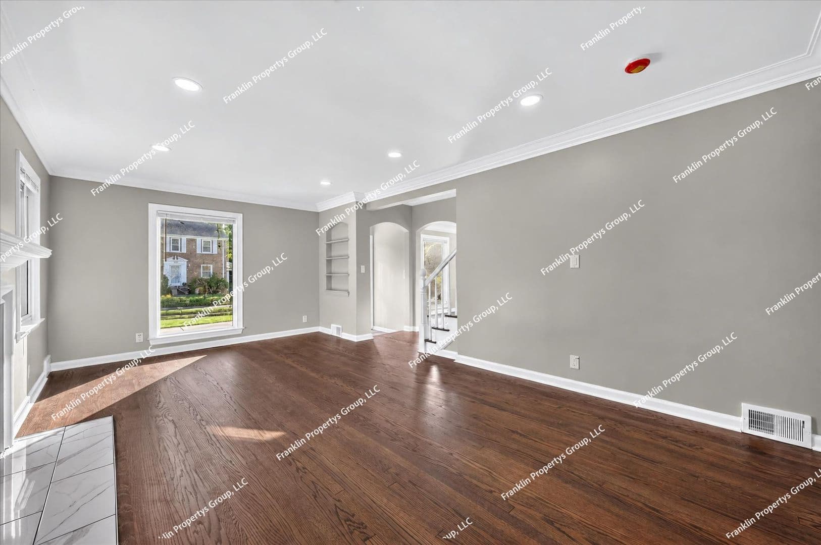 Detroit House: 19467 Pinehurst