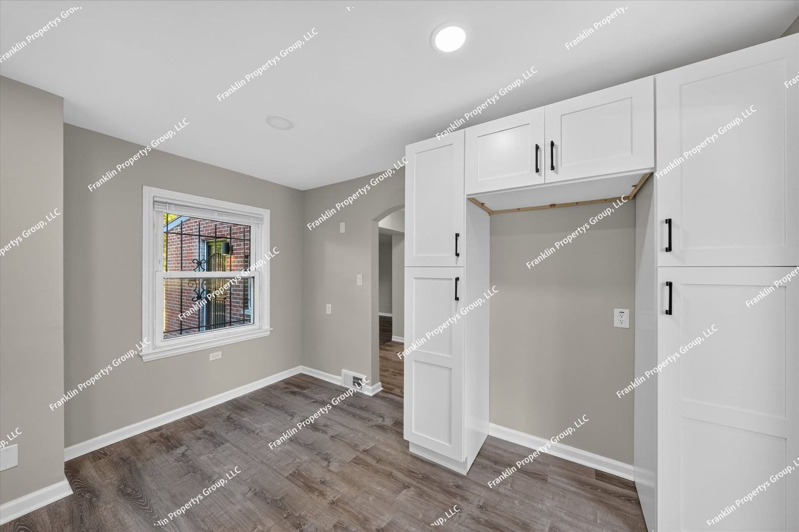 Detroit House: 19467 Pinehurst