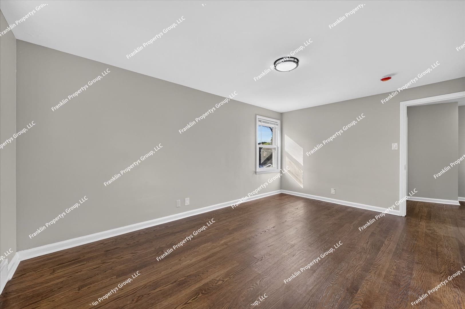 Detroit House: 19467 Pinehurst