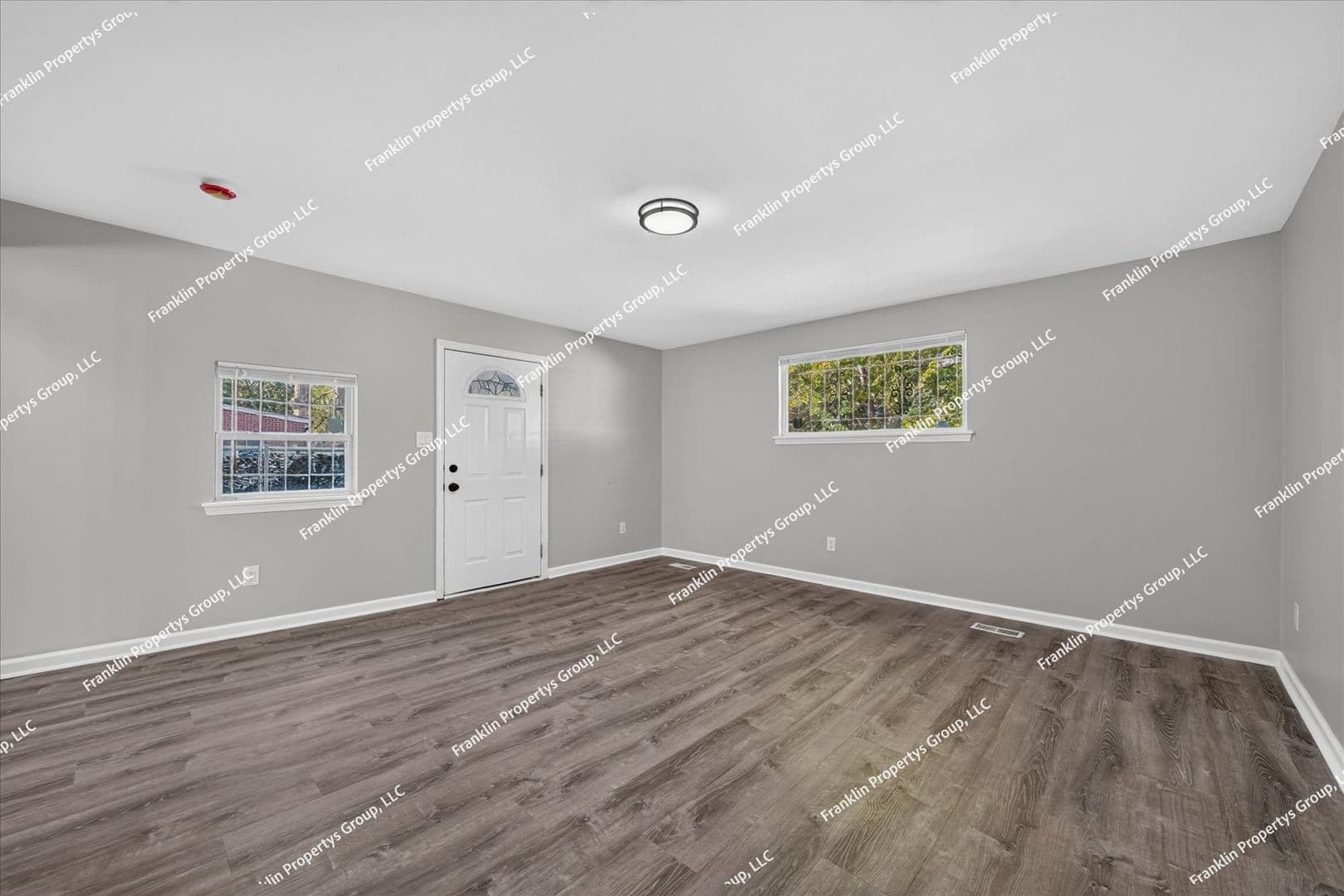 Detroit House: 19467 Pinehurst