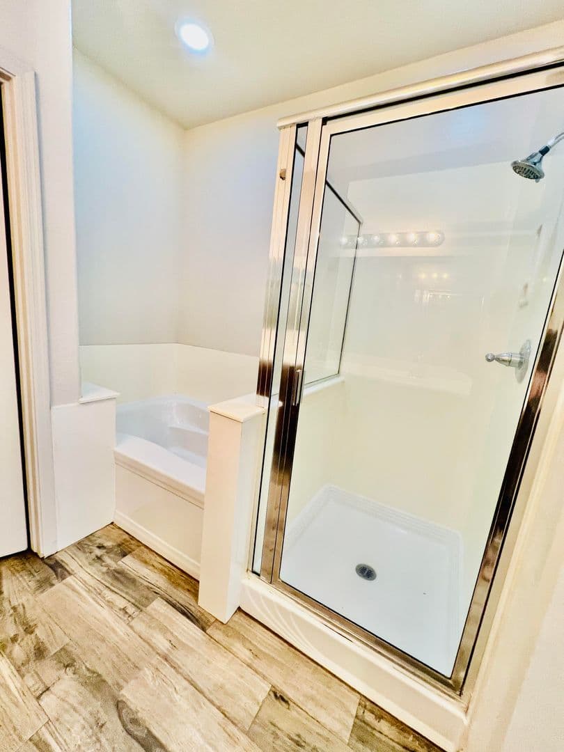 Chandler Condo: 705 W Queen Creek #1107